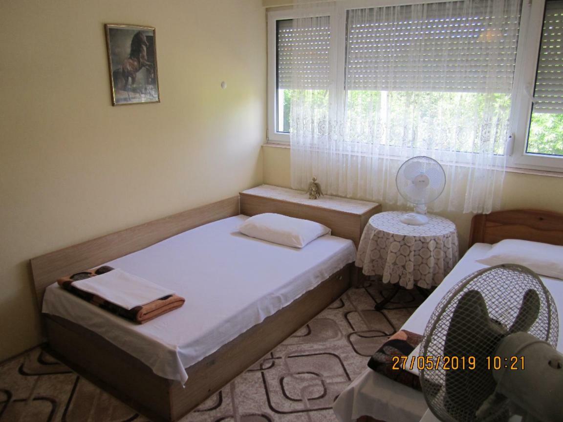 Rooms In Νεσέμπαρ Εξωτερικό φωτογραφία